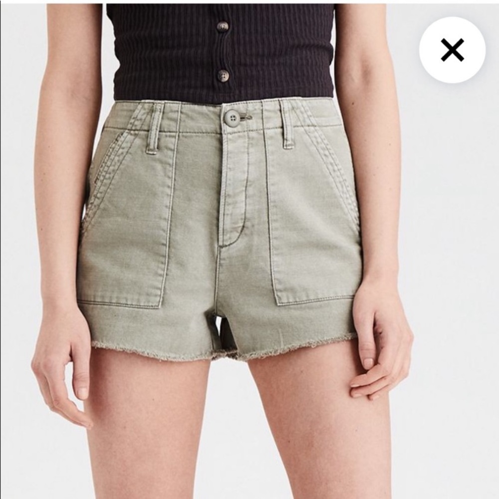 green jean american eagle shorts. size 4
